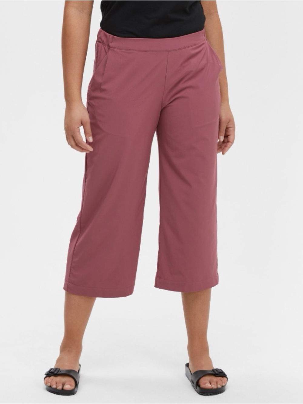 MEC Women’s Timeless Capri - Wide-Leg Pull-On Pant  - Dusty Rose Medium